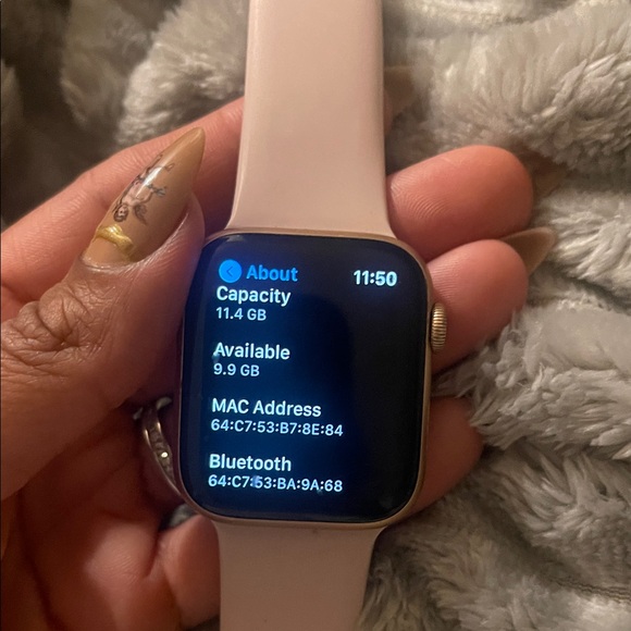 Apple Watch - Picture 13 of 13